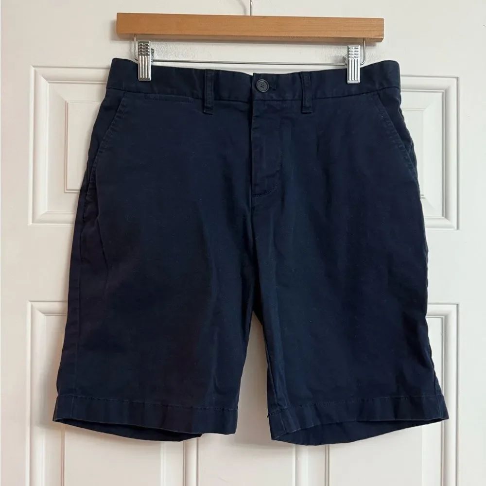 Tommy Hilfiger navy men shorts Size 30